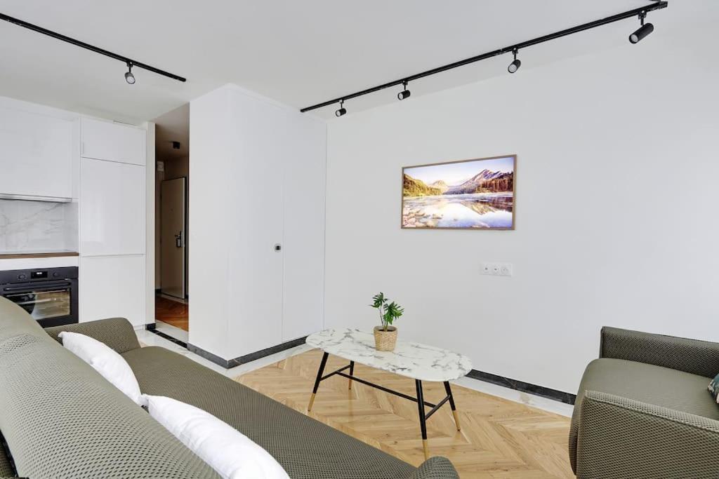 Appartement Cosy Pour 4 A La Villette - París Exterior foto