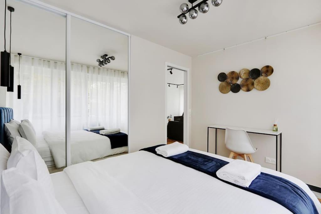 Appartement Cosy Pour 4 A La Villette - París Exterior foto